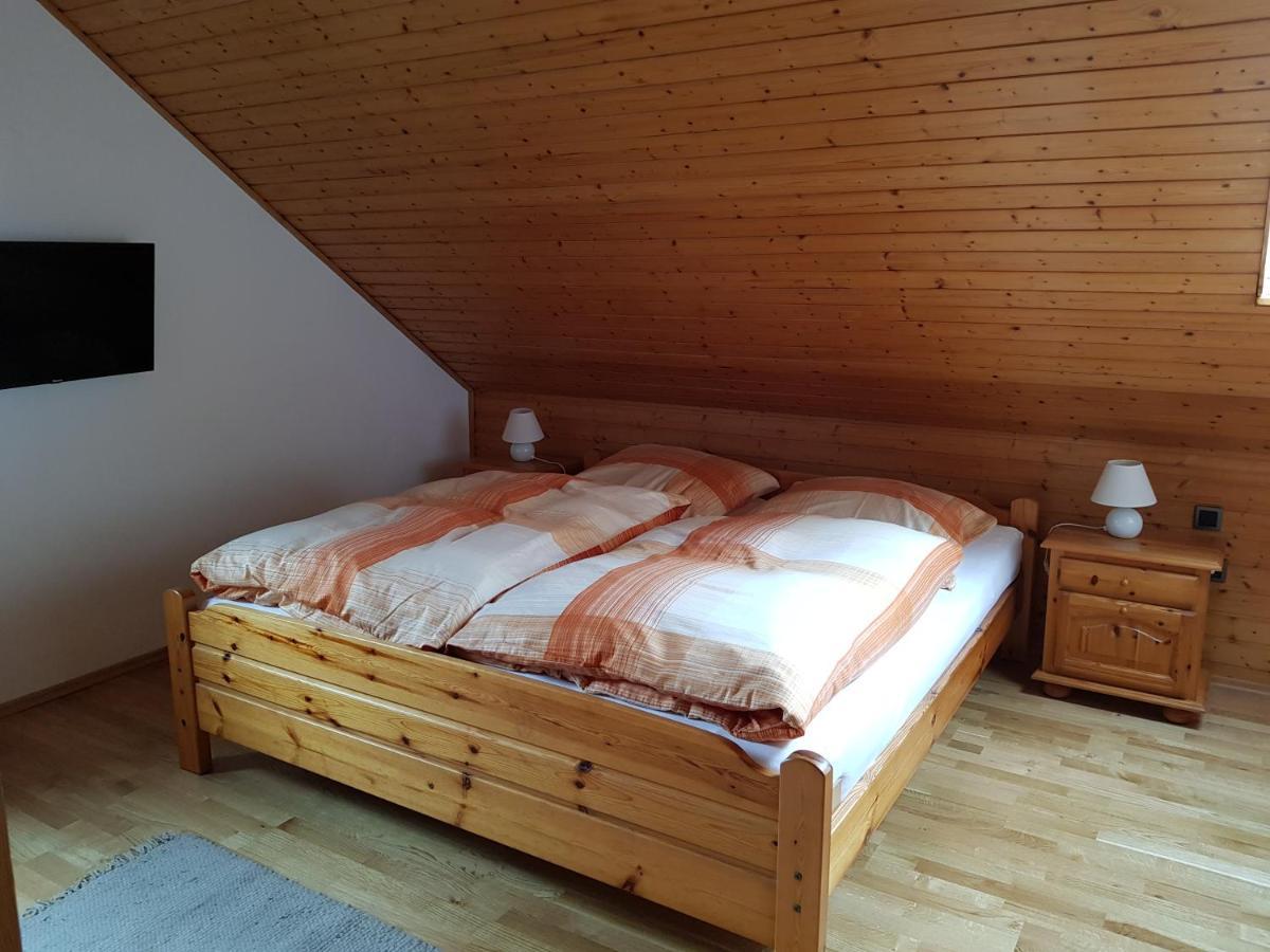 Gaestezimmer Aschenbrenner Бад-Родах Екстер'єр фото